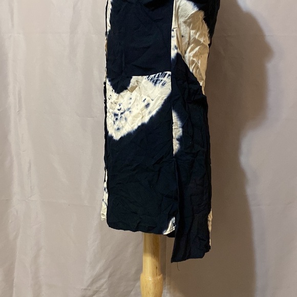 Misguided Size 4 Bleach Dyed Blouse - Picture 3 of 7